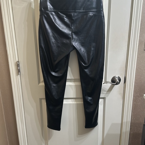 Leather leggings from 1 State like new - Picture 3 of 3